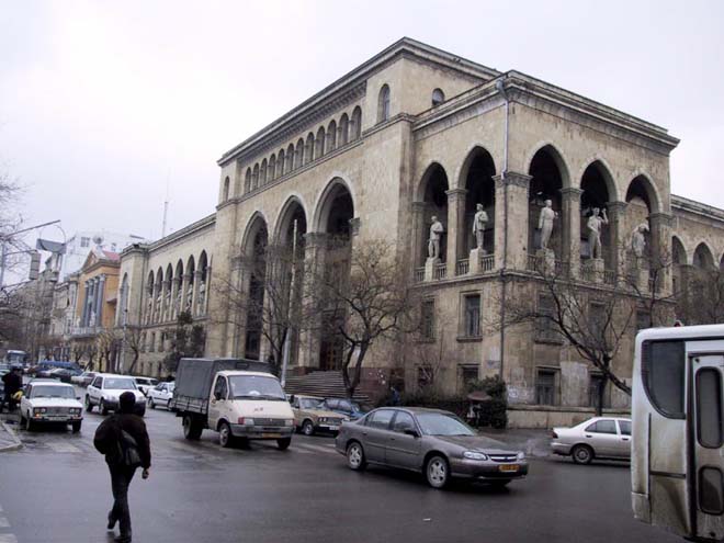 В Азербайджанской национальной библиотеке открылась выставка "Мир поэзии Анвера Ахмеда"
