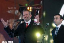 Азербайджан на "Евровидение-2008" представит "крылатый ангел"  Эльнур Гусейнов (фотосессия) (Видео)