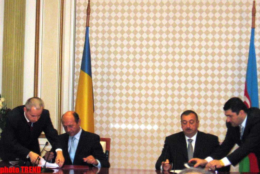 Азербайджан и Румыния подписали пять документов