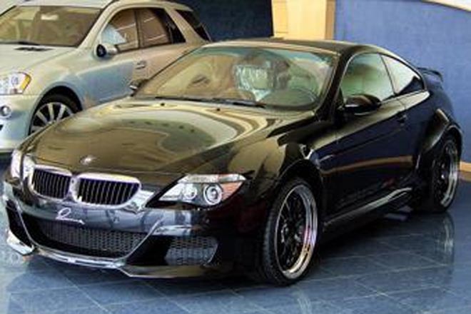 BMW Тони Блэра помог беженцам проникнуть на территорию Англии