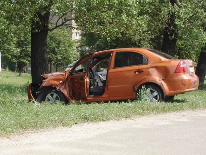 В Кыргызстане в ДТП погибли 4 человека