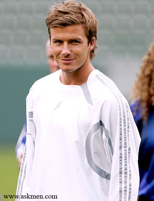 Ellen Plays Strip Soccer with David Beckham