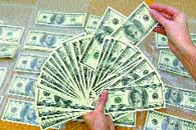 Задержана продавщица фальшивых долларов