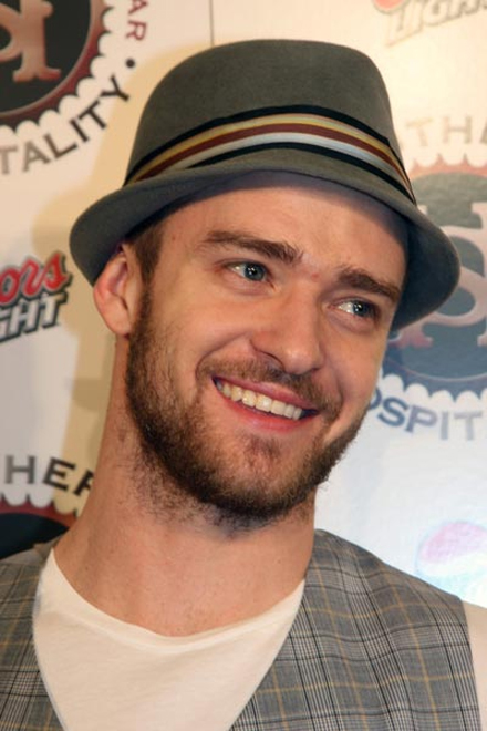 Justin Timberlake Caught Out By Traffic Cop