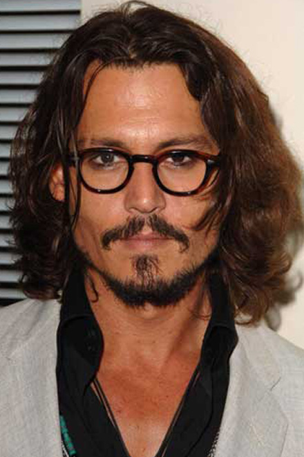 Johnny Depp singing in ‘Sweeney Todd’