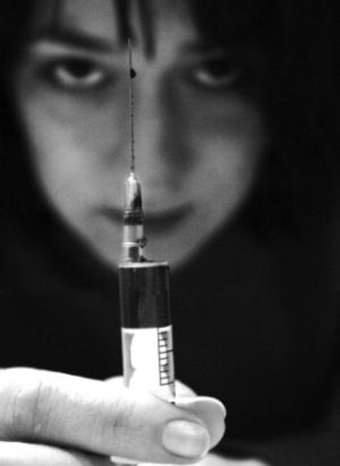 Зависимость от наркотика может появиться уже после первой пробы - нарколог