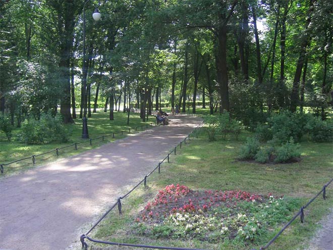 Старые парки Баку теряют свой статус