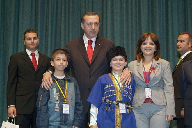 "Тебессум" из Турции вернулся с триумфом