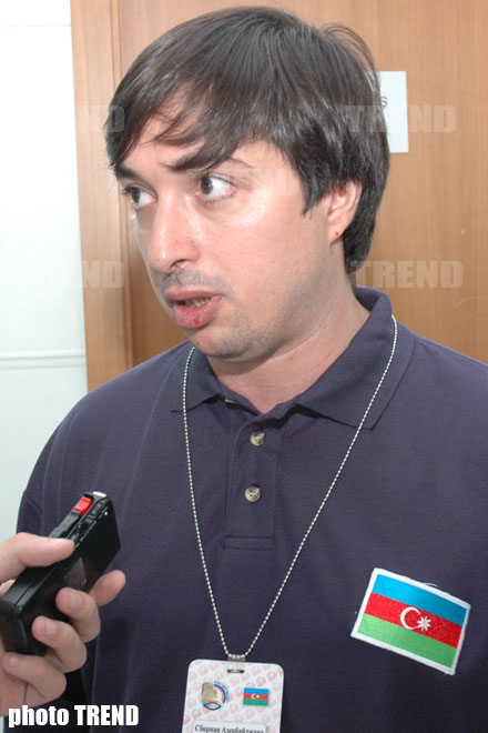 Пообещал жене написать роман о любви - азербайджанский знаток Ровшан Аскеров