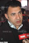 Заслуженный артист Азербайджана Адалят Шукюров убил двух зайцев (видео)