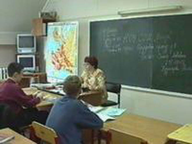Оценивание знаний по международным стандартам должно вводиться в Азербайджане постепенно - министерство