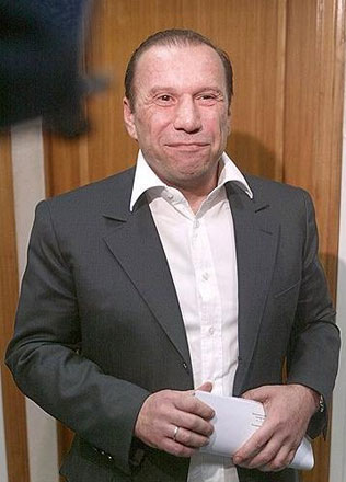 Виктора Батурина приговорили к трем годам тюремного заключения условно