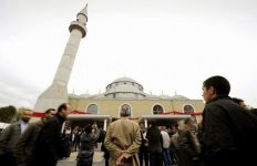 В Дуйсбурге открылась самая большая мечеть Германии (фотосессия)