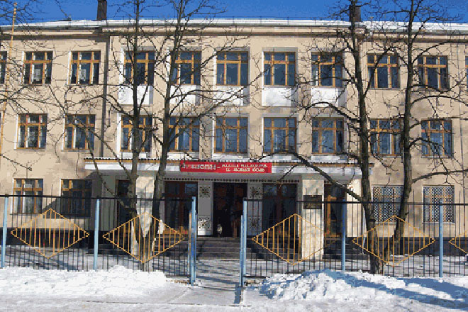 В Гяндже будет перестроена 70-летняя школа