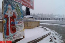 В Гяндже выпал снег (фотосессия)