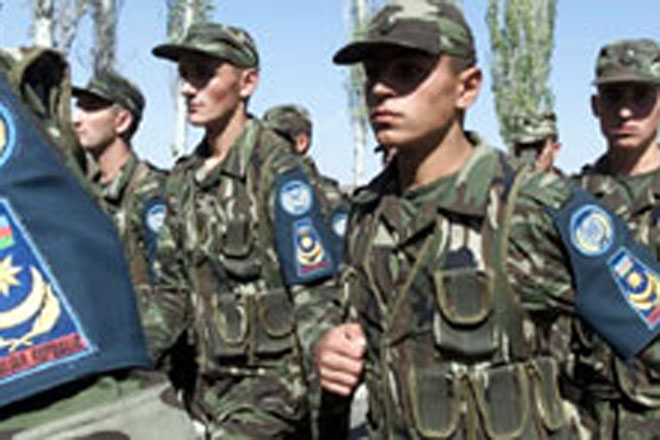 Внеуставные отношения присущи лишь отдельным дикарям – военный эксперт