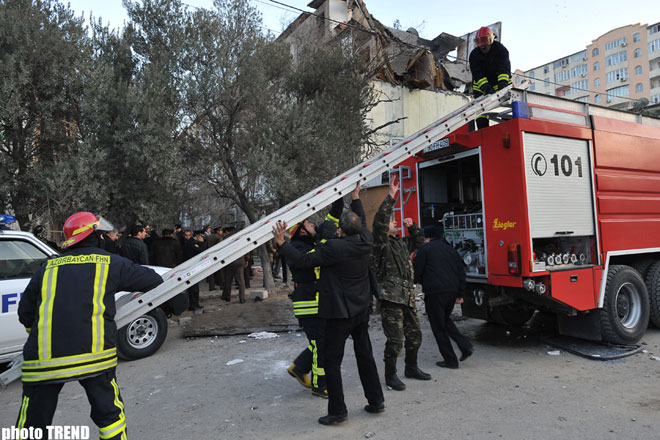 People dead and injured as a result of explosion, occurred in the residential building in Baku  (photosession)