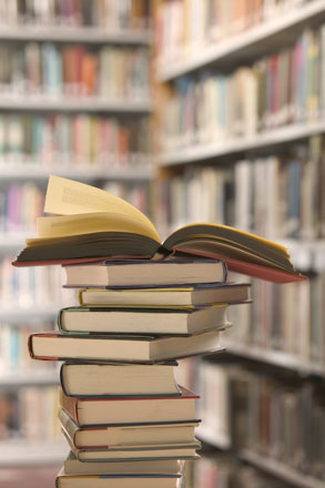 На юге Азербайджана конфискованы религиозные книги, привезенные студентами