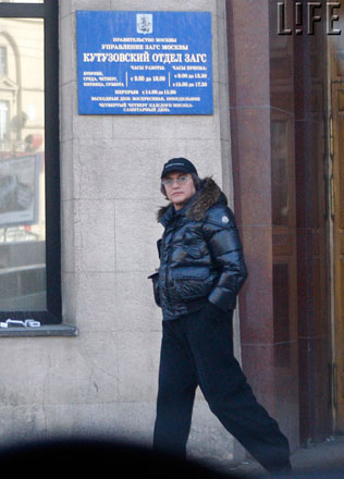 Дмитрий Дибров официально развелся