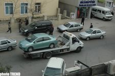 Дорожный коридор от станции "Элмляр Академиясы" нуждается в полицейском контроле