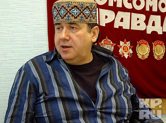 В день советской конституции изображал азербайджанца – Станислав Садальский