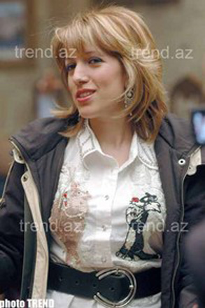 Куда так спешила певица Лала Мамедова