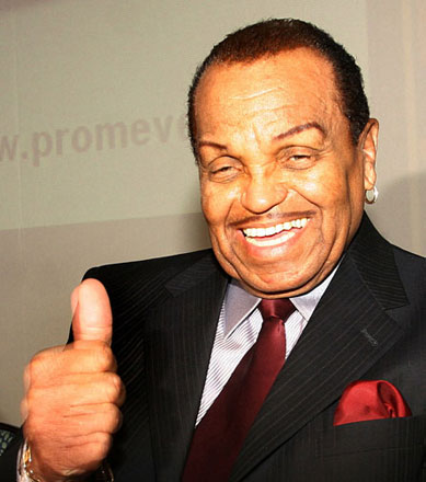 Joe Jackson seeks allowance from son's estate