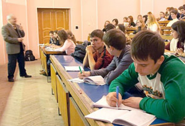 В Узбекистане квота приема в вузы сохранена на уровне прошлого года
