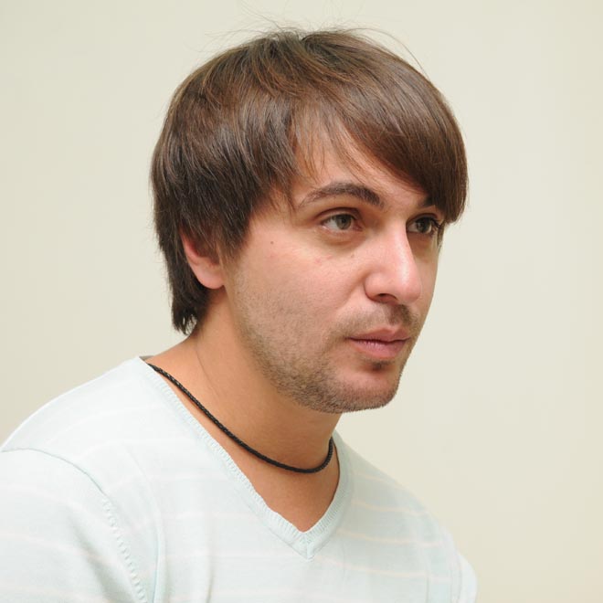 Теплые и домашние ассоциации о Баку солиста группы "Винтаж" Алексея Романова