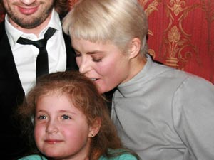 Анастасии Калманович разрешили видеться с дочерью