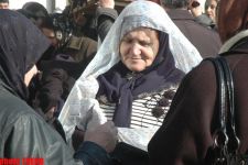 Ашура в строящейся бакинской мечети "Имам Рза" (фотосессия)