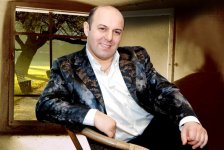 Самед Самедов полюбит вслед за Эларизом (видео)