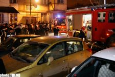 Пожар в жилом доме в центре Баку (фотосессия)