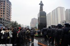В Азербайджане отмечают 18-ю годовщину Ходжалинского геноцида (фотосессия)