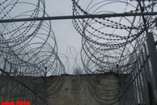 В азербайджанских тюрьмах инвалидов обеспечили новыми протезами (фотосессия)