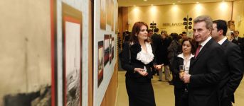 В Брюсселе открылась выставка "Нобели и бакинская нефть" (фотосессия)