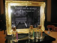 Знаменитый французский бренд мужских духов "Parfums de Marly" Royal Essence в Баку (фотосессия)