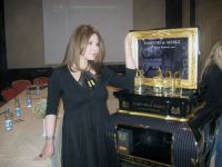 Знаменитый французский бренд мужских духов "Parfums de Marly" Royal Essence в Баку (фотосессия)