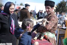 В Азербайджане отмечается Новруз байрамы - фотосессия