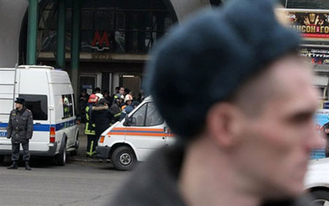 Терракт в московском метро- факты, комментарии, погибшие и пострадавшие ( видео-фотосессия)