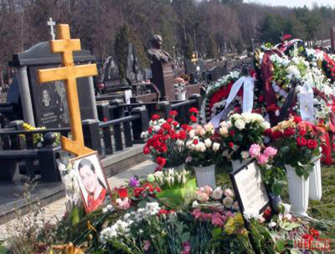 Сын Валентины Толкуновой тяжело переживает смерть матери
