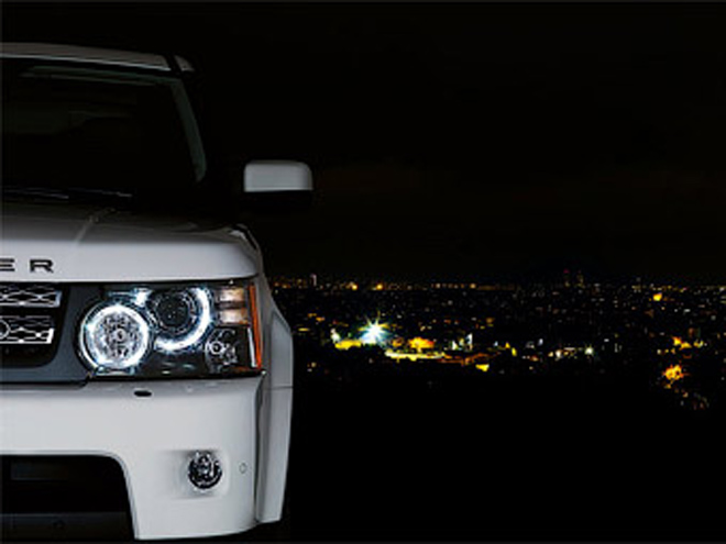 В Баку юноша на "Range Rover"-е отца убил двухлетнего ребенка
