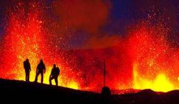 Угрожает ли извержение вулкана в Исландии Азербайджану? (фотосессия)
