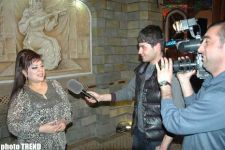 Я цветок мира искусства, который сохраняет свежесть - заслуженная артистка Азербайджана Гюлюстан Алиева (фотосессия)