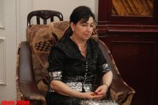 Химико-поэтические зарисовки азербайджанского поэта Хазангюль Гусейновой (фотосессия)