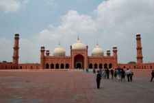 Самые красивые и оригинальные мечети мира (фотосессия)