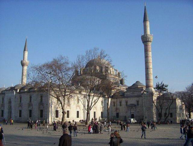 Самые красивые и оригинальные мечети мира (фотосессия)