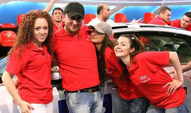 Закулисные игры в реалити-шоу "Машын. Трансформер" устами мистера Толика (фотосессия)