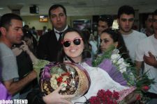 Сафура вернулась в Баку: "Если бы голосование проходило предельно честно, мы должны были бы занять первое место" (фотосессия)