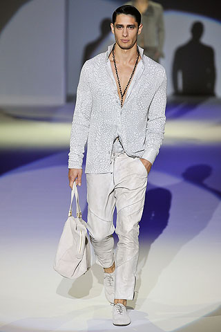 Показ Calvin Klein и Armani на неделе моды в Милане (фотосессия)